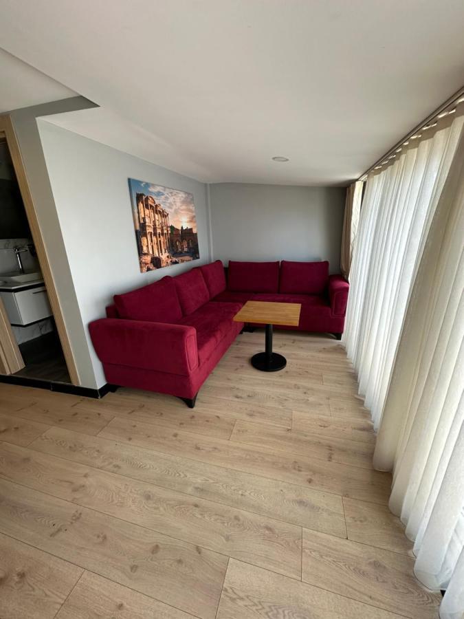 Budget Friendly Rooms Taksim Istanboel Buitenkant foto